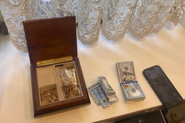 В декларации чиновника Миграционной службы Одесчины выявили неточности более чем на 83 миллиона гривен
