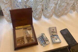 В декларации чиновника Миграционной службы Одесчины выявили неточности более чем на 83 миллиона гривен