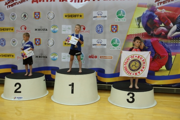 Греплінг. Дитяча ліга: сила, народжена в серцях майбутніх чемпіонів