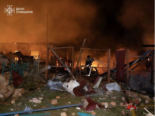 Ворог масовано вдарив по Україні: є загиблі та постраждалі, серед жертв — дитина