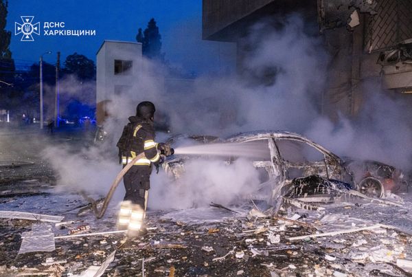 Ворог вночі атакував Харків: прильоти зафіксовано у кількох районах, є постраждалі